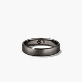 4mm Smooth Band-Black Titanium / 7