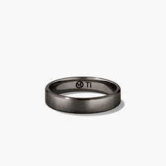4mm Smooth Band-Black Titanium / 7
