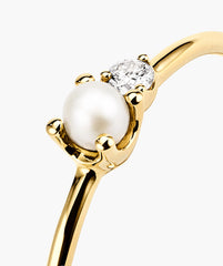 Beverly Ring-14k Yellow Gold / Natural Diamond, Pearl / 4