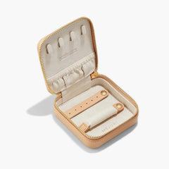 Travel Case-Beige Grain Leather, Anti-tarnish Microsuede