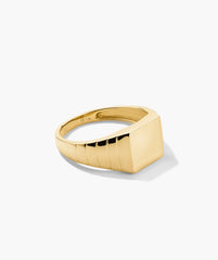 Square Signet Ring-14k Yellow Gold / 7