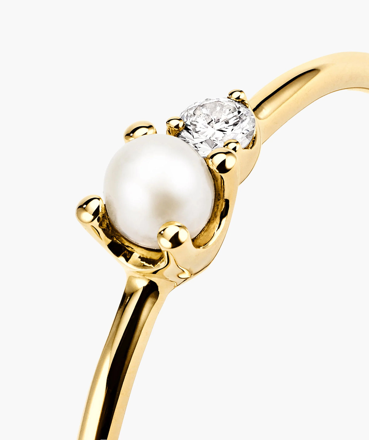 Beverly Ring-14k Yellow Gold / Natural Diamond, Pearl / 4