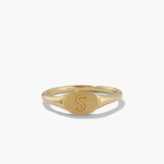 Signet Ring-10k Yellow Gold / 7